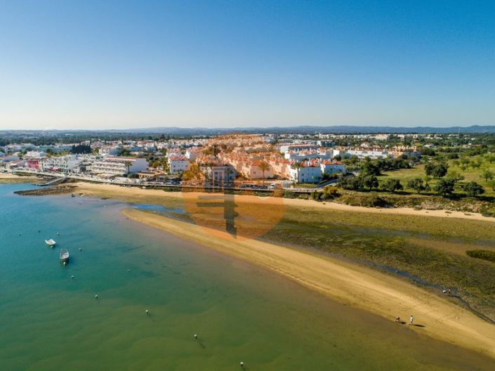 Image No.28-2 Bed Apartment for sale