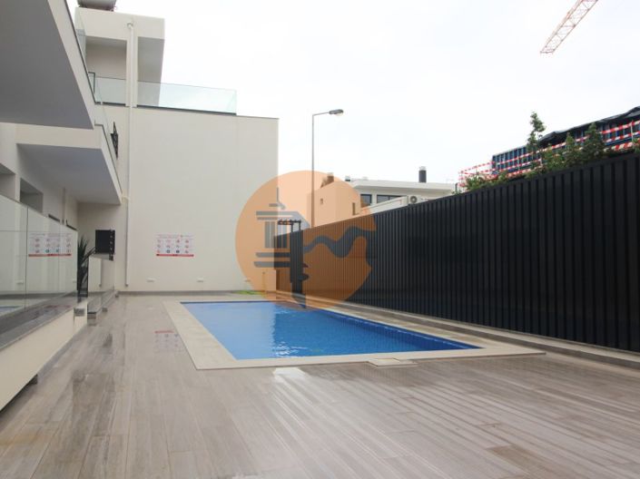 Image No.9-2 Bed Apartment for sale