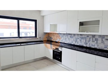 id3cae1b01-0000-0500-0000-0000130c5037