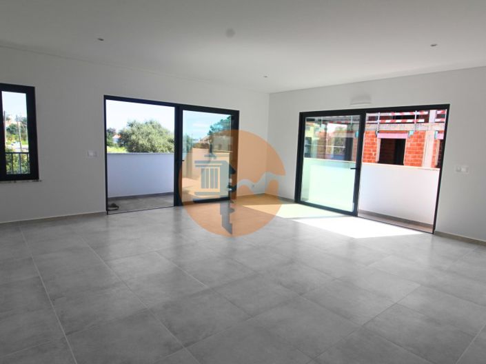 Image No.5-4 Bed Apartment for sale