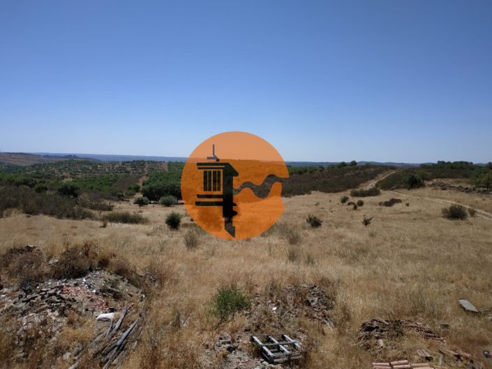 Image No.30-6 Bed House for sale