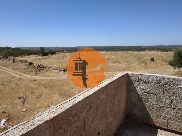 Image No.38-6 Bed House for sale