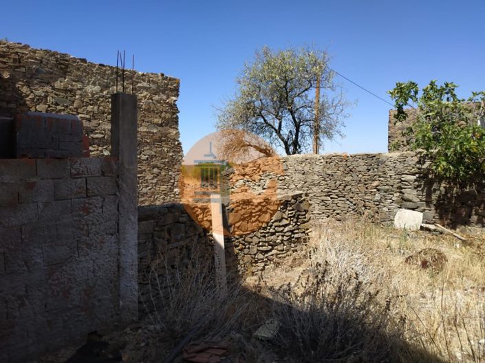 Image No.42-6 Bed House for sale