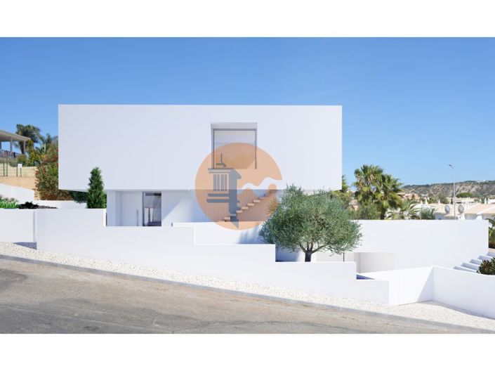Image No.3-3 Bed House for sale