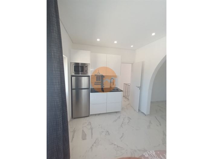 Image No.10-5 Bed House for sale