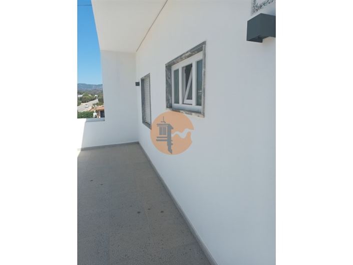 Image No.24-5 Bed House for sale