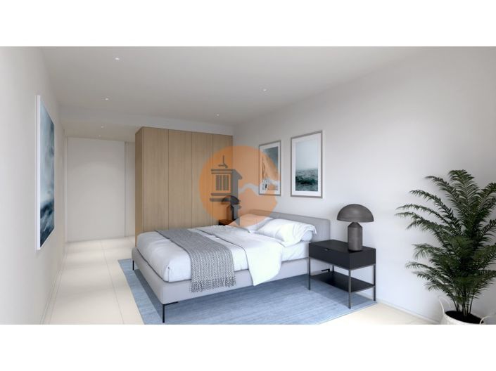 Image No.44-3 Bed Apartment for sale