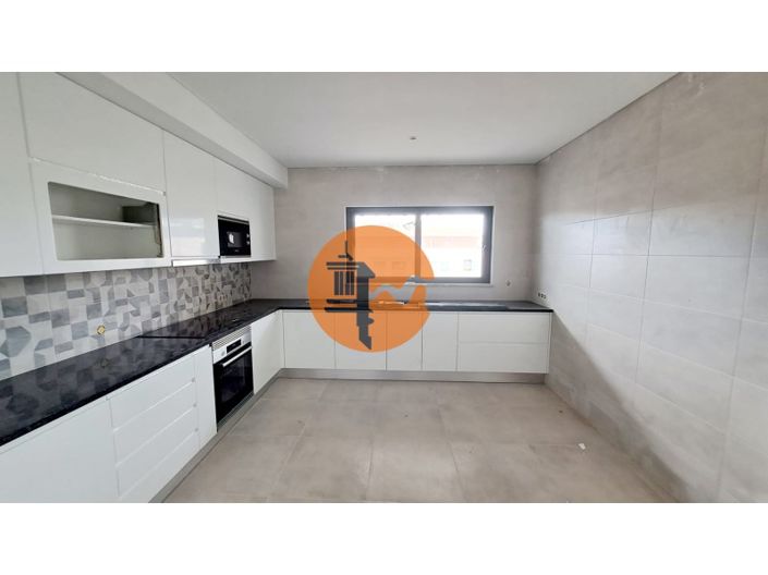 Image No.14-4 Bed Apartment for sale