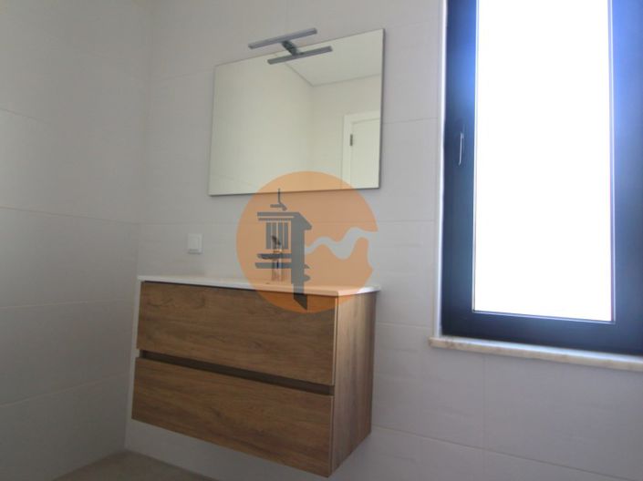 Image No.21-4 Bed Apartment for sale