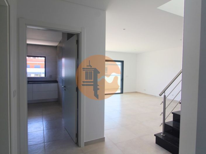 Image No.9-4 Bed Apartment for sale