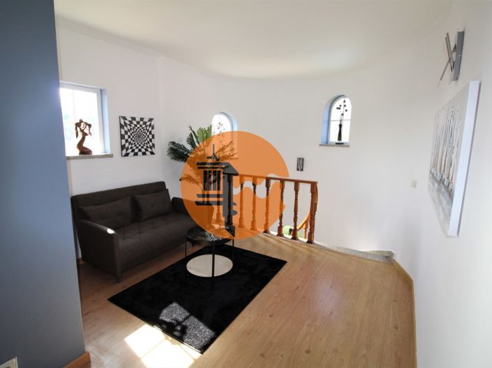 Image No.35-4 Bed House for sale