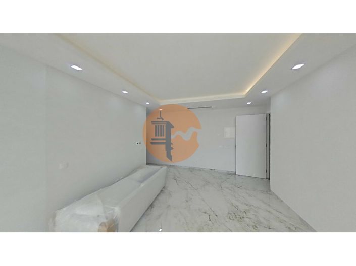 Image No.26-2 Bed Apartment for sale