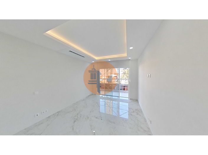 Image No.21-2 Bed Apartment for sale