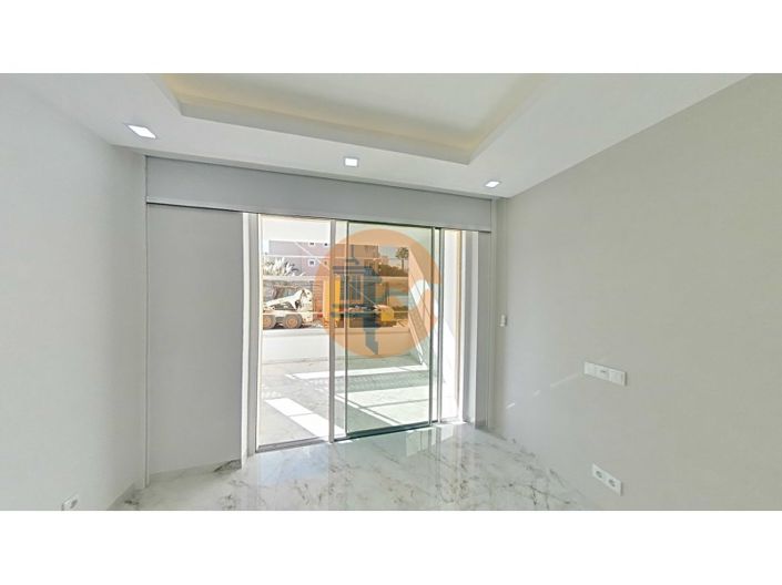 Image No.23-2 Bed Apartment for sale