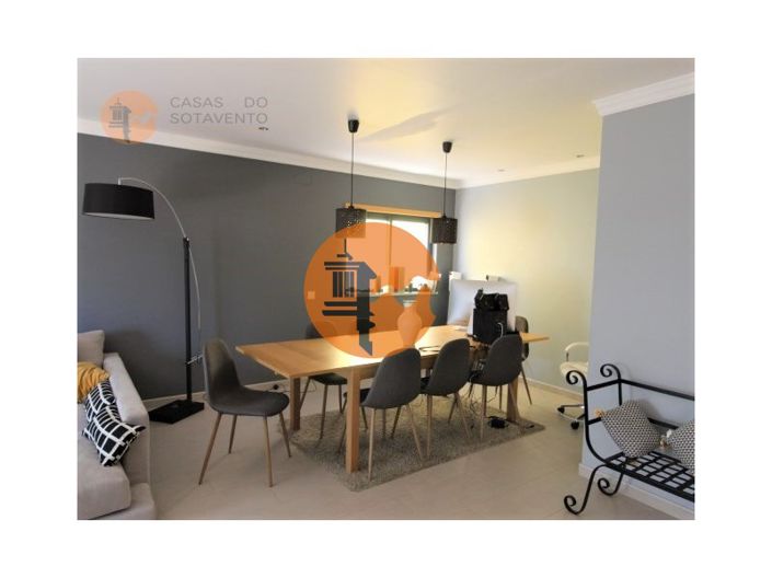 Image No.12-4 Bed House for sale