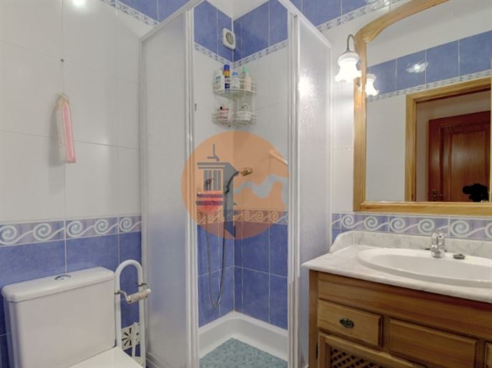 Image No.17-3 Bed Apartment for sale