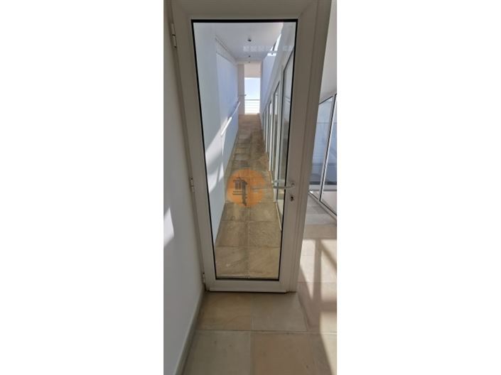 Image No.27-2 Bed House for sale