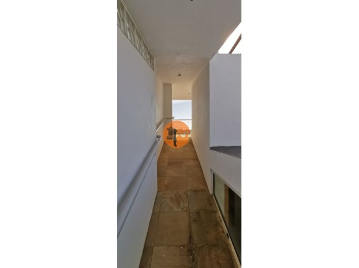 Image No.33-2 Bed House for sale