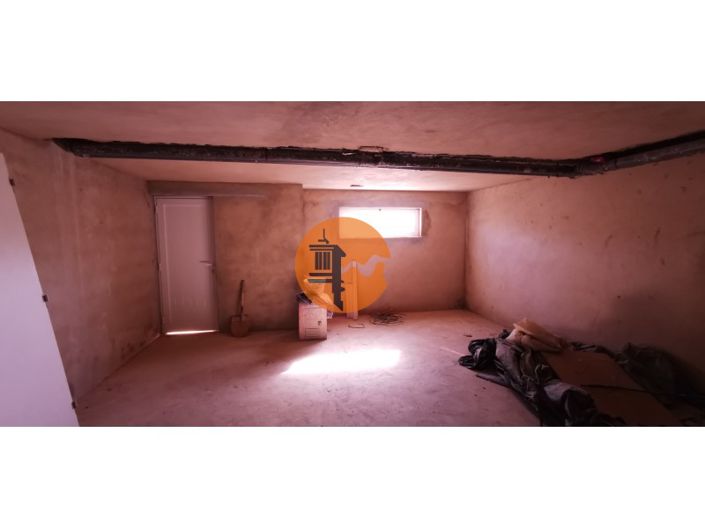 Image No.39-2 Bed House for sale