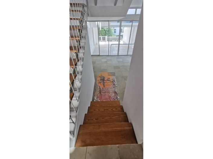 Image No.23-2 Bed House for sale