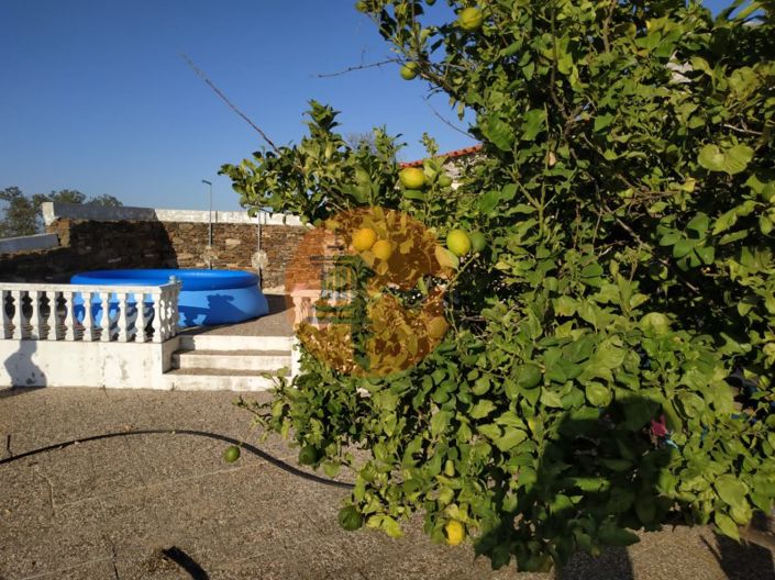 Image No.18-3 Bed House for sale