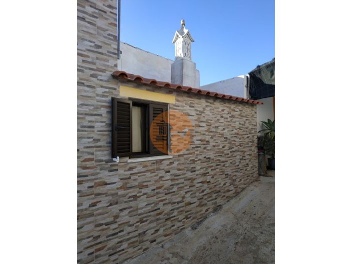 Image No.21-3 Bed House for sale