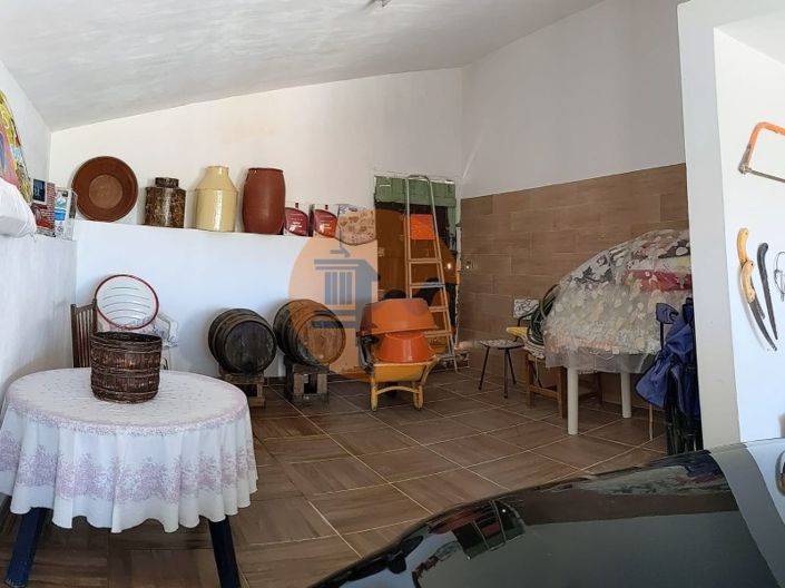 Image No.66-3 Bed House for sale