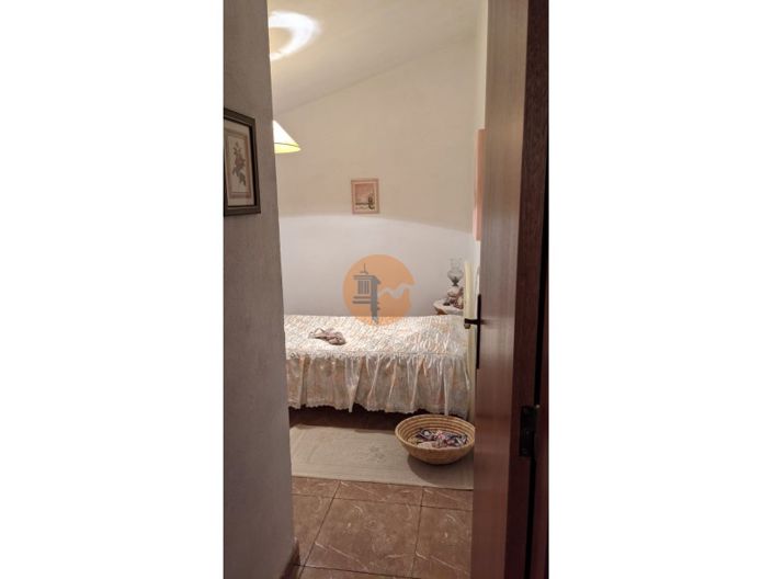 Image No.74-3 Bed House for sale