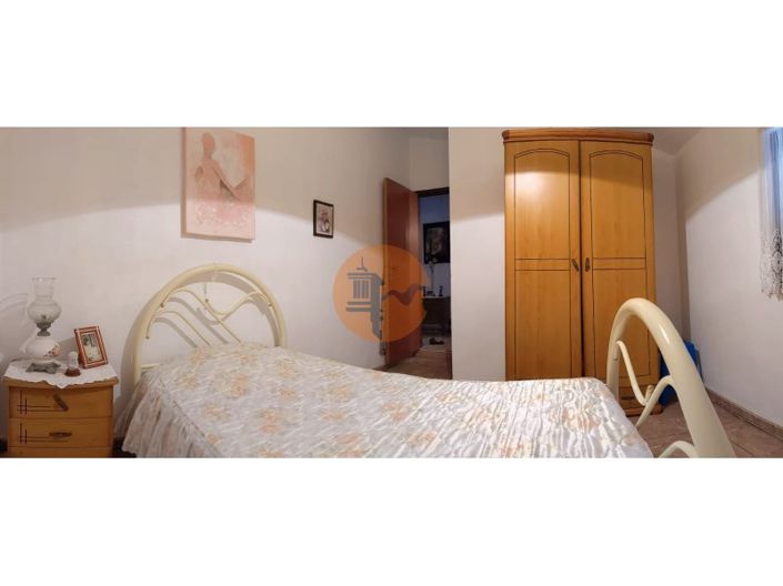 Image No.78-3 Bed House for sale