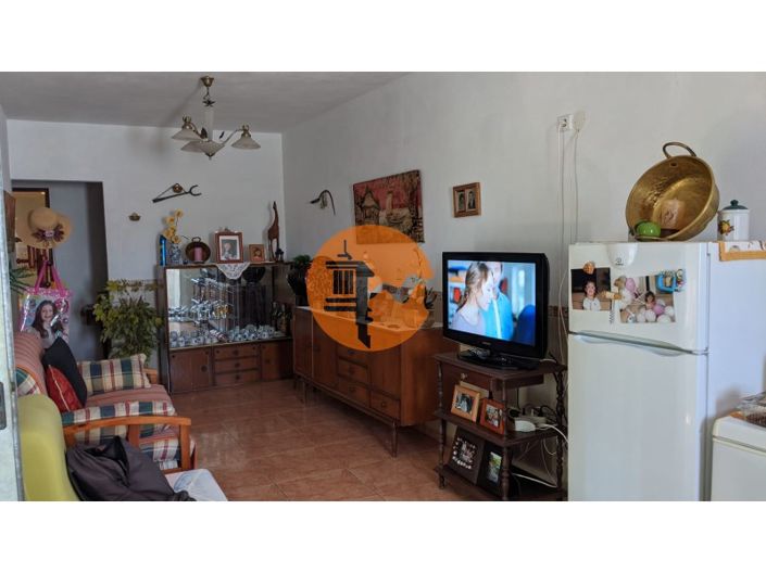 Image No.84-3 Bed House for sale