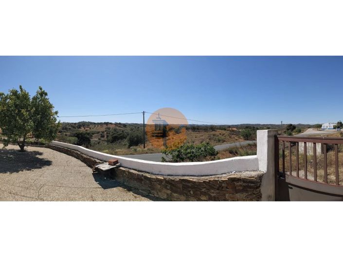 Image No.94-3 Bed House for sale