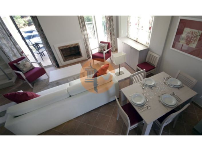 Image No.18-3 Bed House for sale