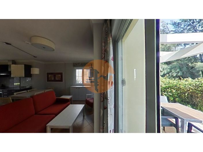 Image No.32-3 Bed House for sale