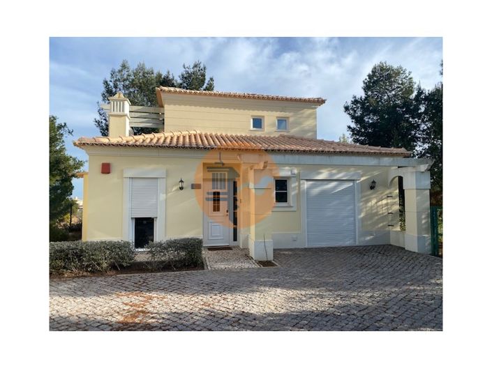 Image No.6-3 Bed House for sale