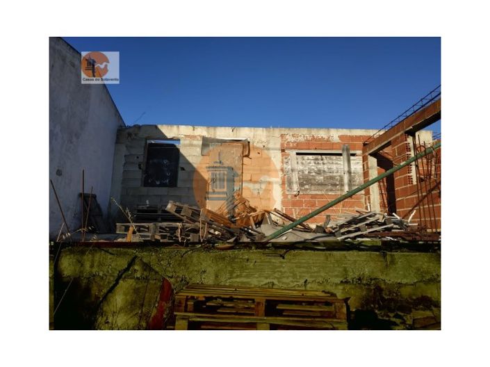 Image No.15-3 Bed House for sale