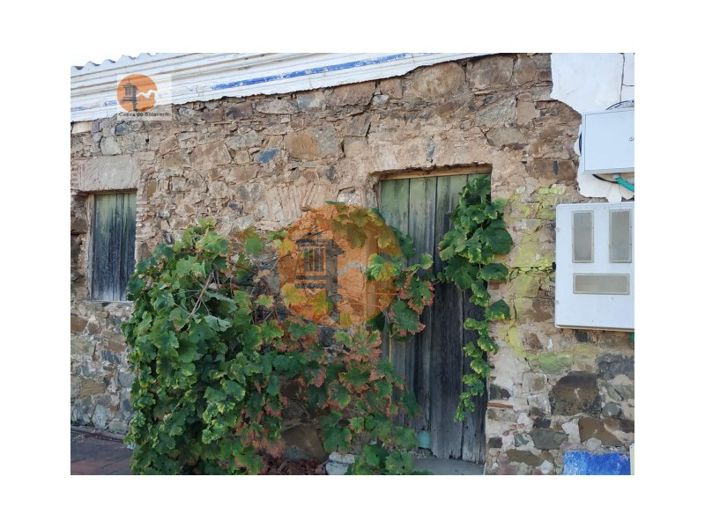 Image No.32-3 Bed House for sale