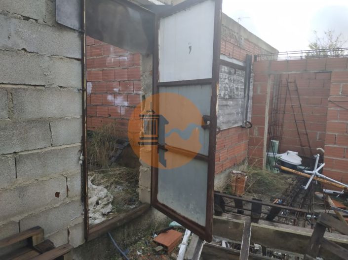 Image No.36-3 Bed House for sale