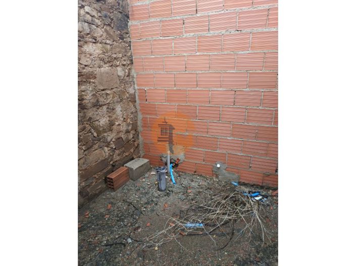 Image No.44-3 Bed House for sale