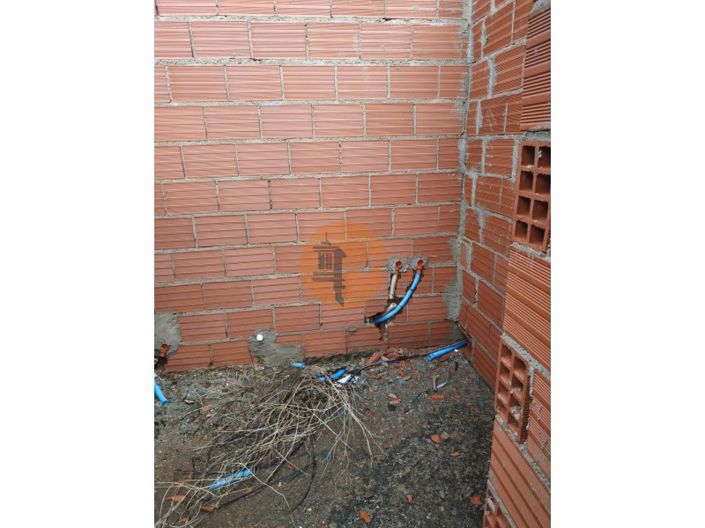 Image No.46-3 Bed House for sale