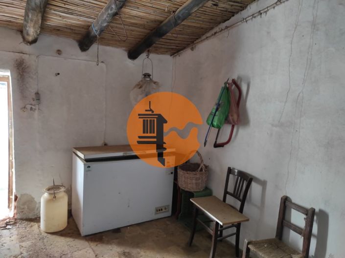 Image No.10-3 Bed House for sale