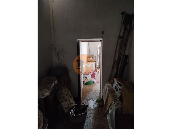 Image No.18-3 Bed House for sale