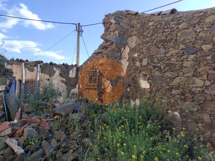 Image No.24-3 Bed House for sale