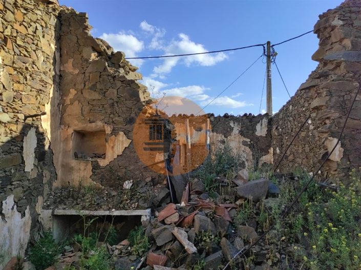 Image No.25-3 Bed House for sale