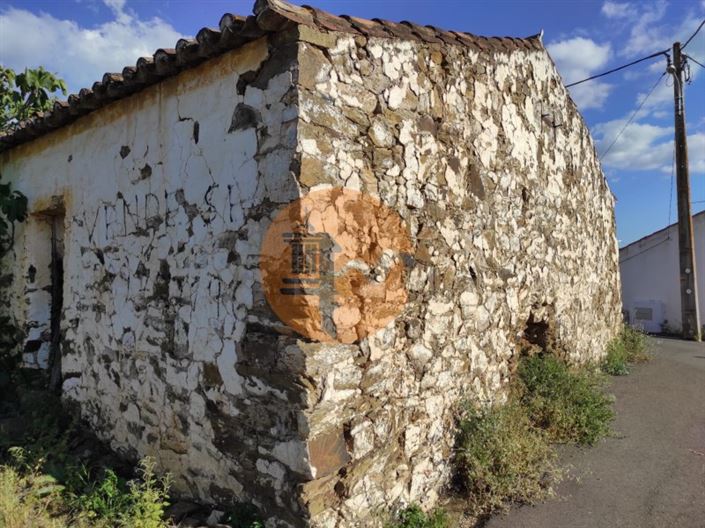 Image No.7-3 Bed House for sale