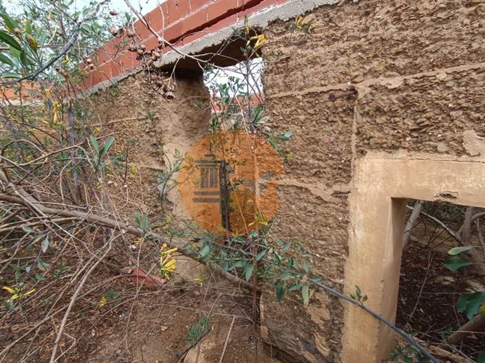 Image No.8-1 Bed House for sale