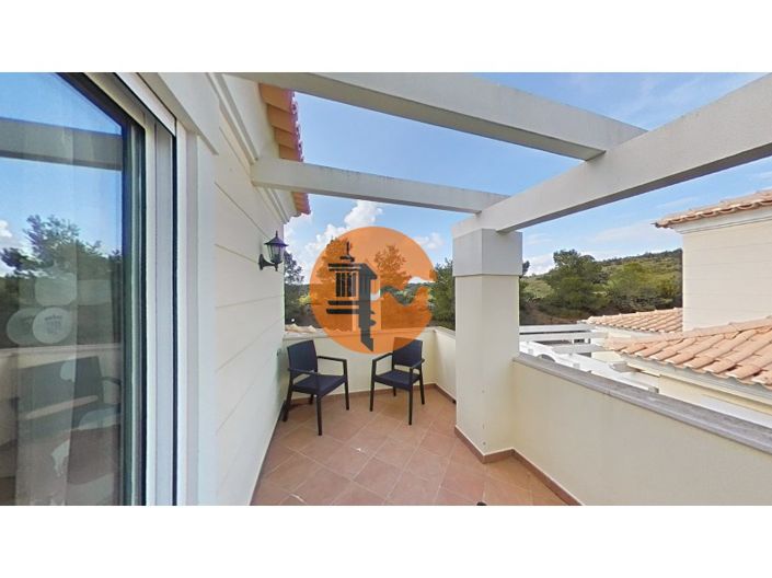 Image No.10-2 Bed House for sale