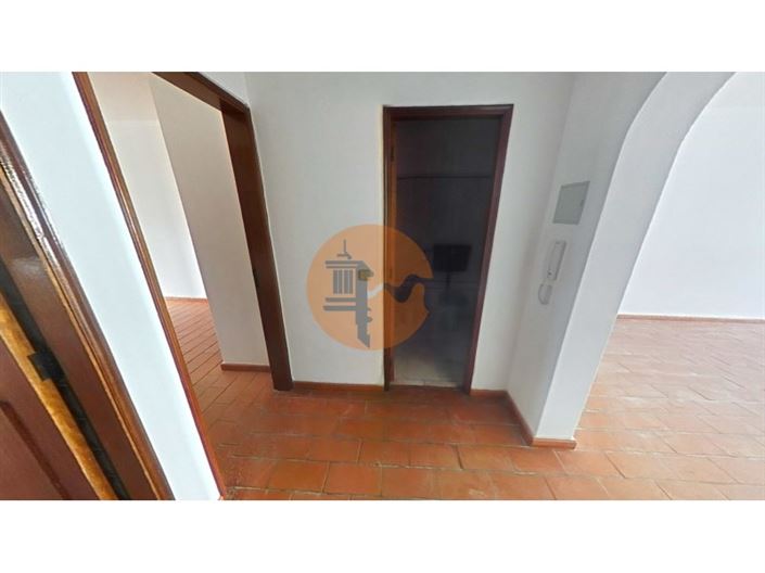 Image No.10-1 Bed Apartment for sale