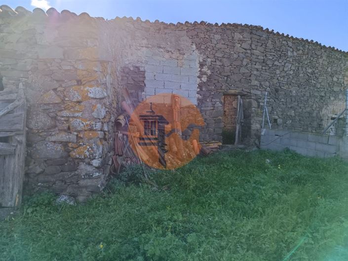 Image No.21-1 Bed House for sale