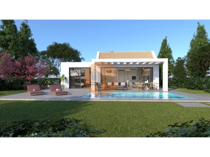 Image No.10-3 Bed House for sale