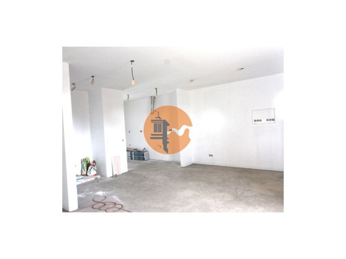 Image No.20-4 Bed House for sale